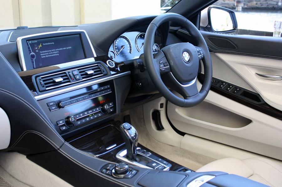  BMW 6-Series Convertible 2012 года  (фото 27 из 52)
